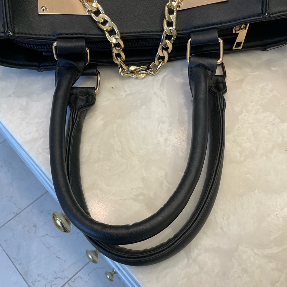 FREE with purchase of any other of my items: Purse, black, faux leather. - Picture 8 of 9
